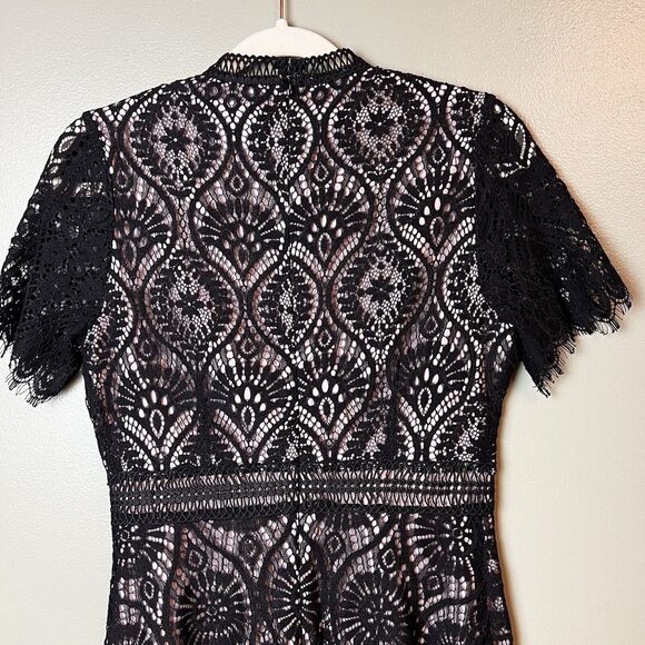 Steve Madden BB Dakota On The List Black Lace Scalloped Dress Sz 6 Revolve - Picture 9 of 16